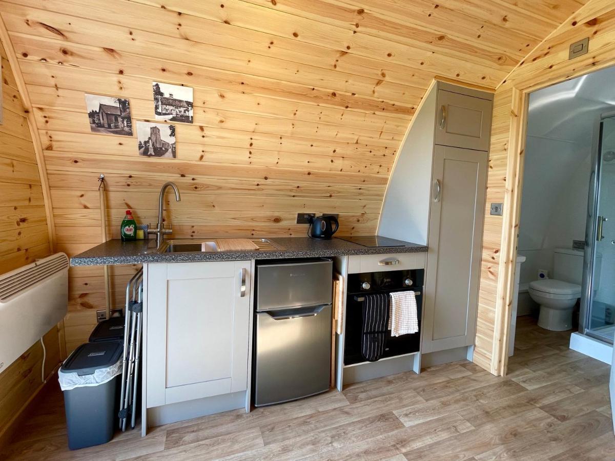 Waterpump Pod For 2 Adults With Ensuite In The Suffolk Countryside Badingham Eksteriør billede
