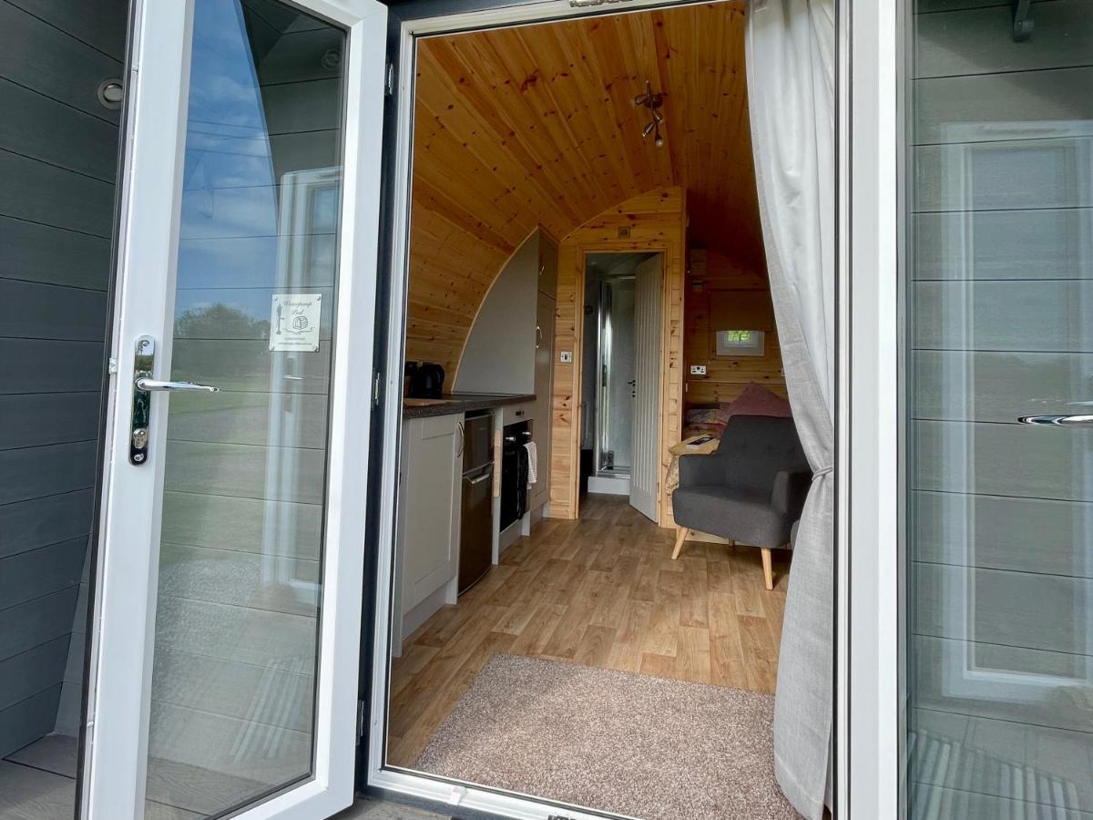Waterpump Pod For 2 Adults With Ensuite In The Suffolk Countryside Badingham Eksteriør billede