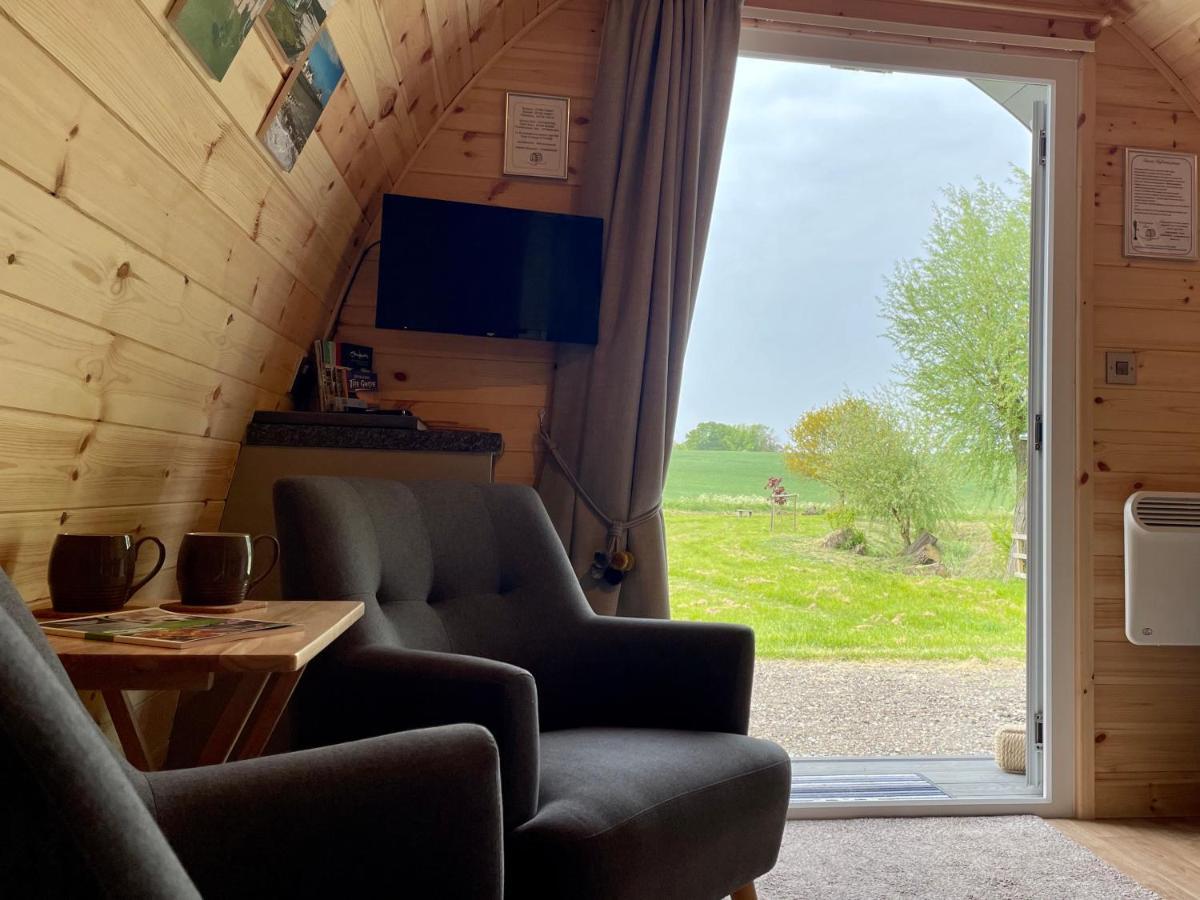 Waterpump Pod For 2 Adults With Ensuite In The Suffolk Countryside Badingham Eksteriør billede