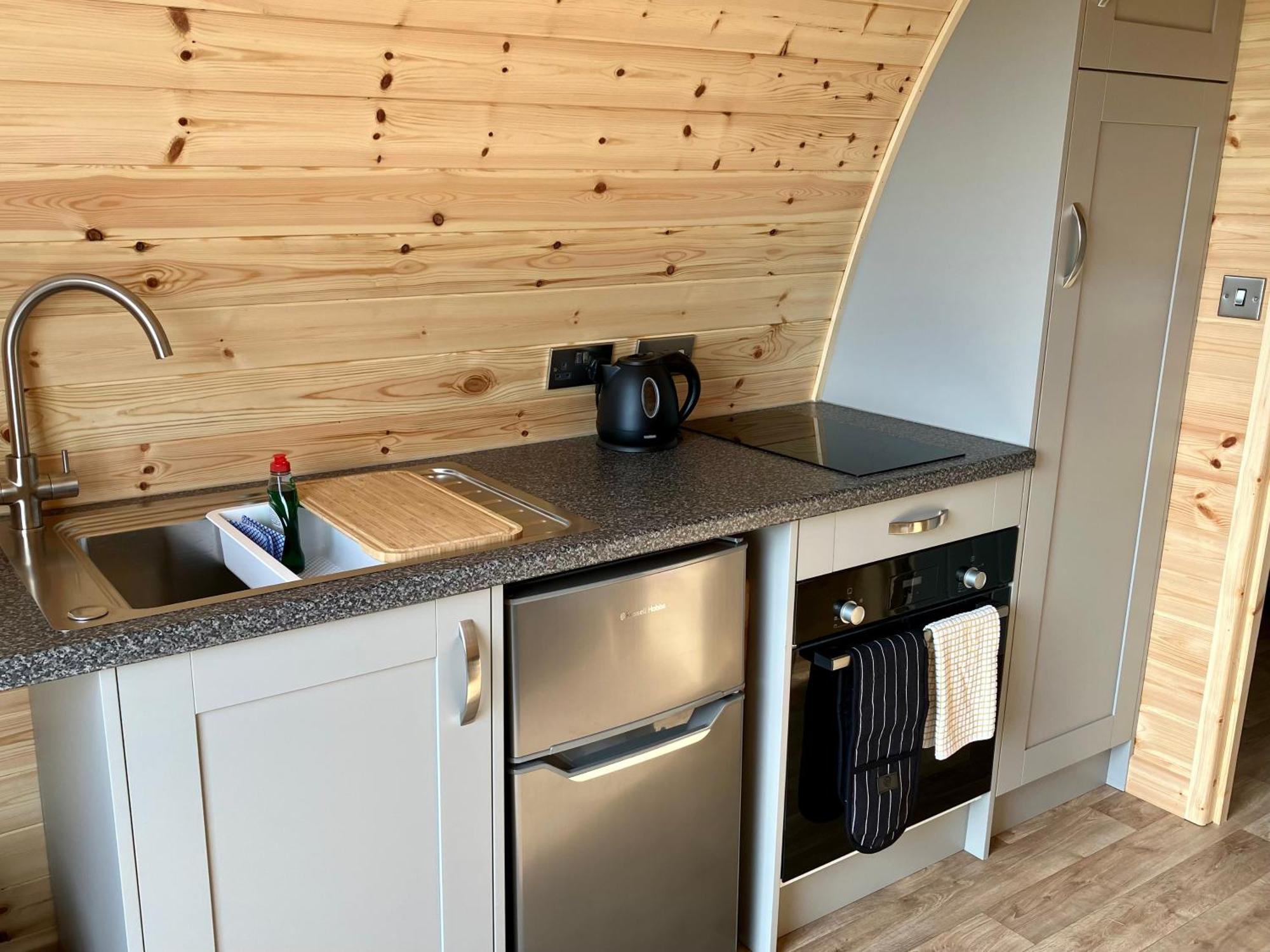 Waterpump Pod For 2 Adults With Ensuite In The Suffolk Countryside Badingham Eksteriør billede